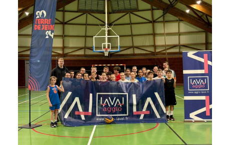 Début de notre campagne de basket 3x3 dans les communes de Laval Agglo